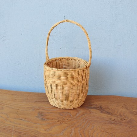 Rattan  20x16 x H 20/36 cm. Sepet